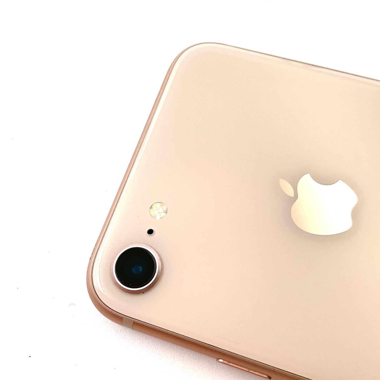 【全額返金保証】【最速発送】Apple iPhone iPhone 8 64GB ゴールド au 白ロム 美品 動作確認済 89%