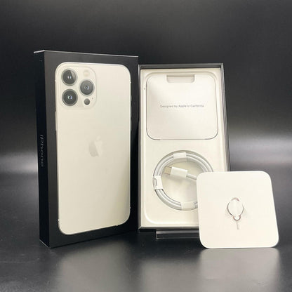 【全額返金保証】【最速発送】Apple iPhone iPhone 13 Pro Max 128GB シルバー docomo 動作確認済 84%