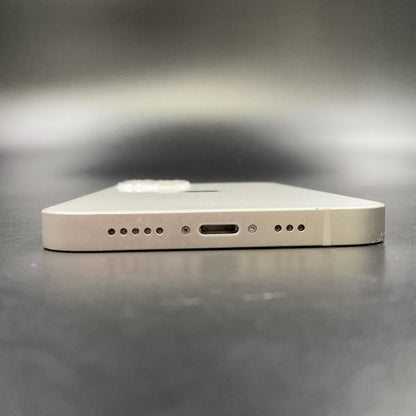【全額返金保証】【最速発送】Apple iPhone iPhone 13 128GB スターライト au 動作確認済 93%