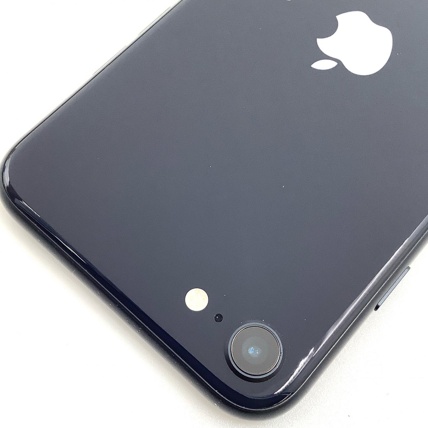 【全額返金保証】【最速発送】Apple iPhone iPhone SE（第3世代） 64GB ミッドナイト SIMフリー 美品 動作確認済 94%