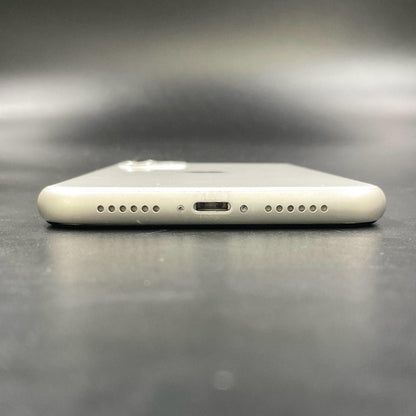 【最速発送】Apple iPhone iPhone 11 64GB ホワイト【難有】 81%