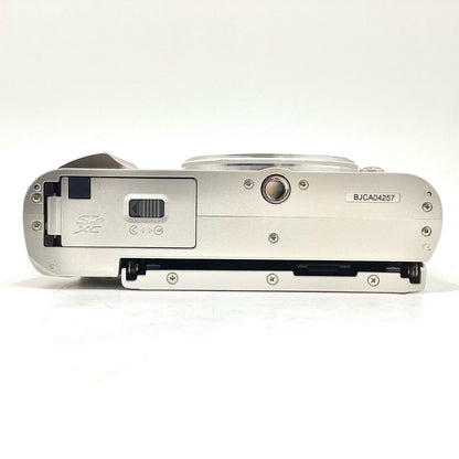 【全額返金保証】【最速発送】OLYMPUS デジタル一眼 PEN E-PL10 ボディ ブラウン 美品 動作確認済