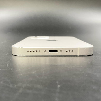 【全額返金保証】【最速発送】Apple iPhone iPhone 12 64GB ホワイト docomo 白ロム 動作確認済 72%