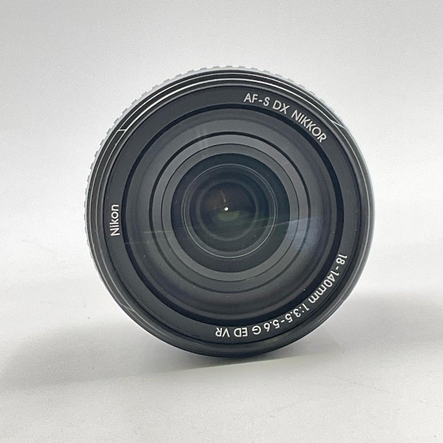 【全額返金保証】【最速発送】Nikon AF-S DX NIKKOR 18-140mm f/3.5-5.6G ED VR 美品 動作確認済