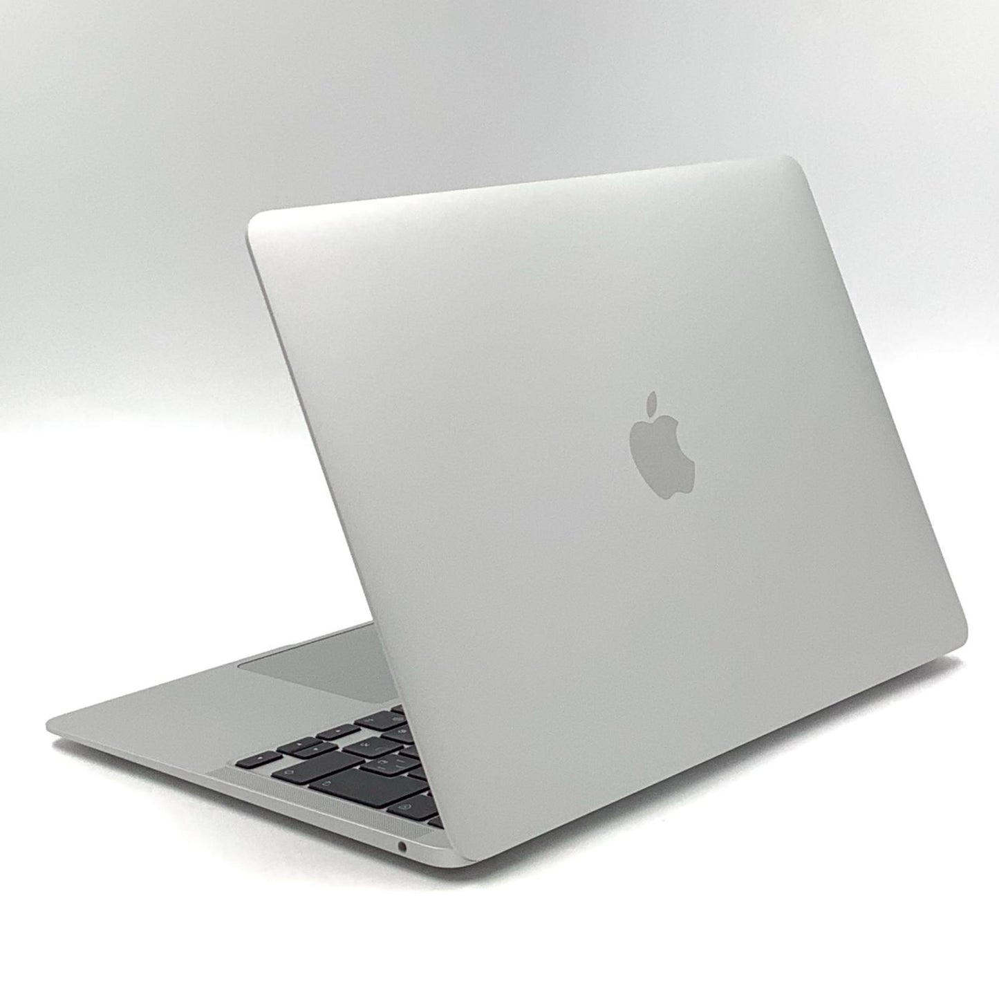 【全額返金保証】【最速発送】Apple MacBook Air 13.3インチ 2020 Apple M1 8GB SSD 256GB シルバー 100% 超美品 動作確認済