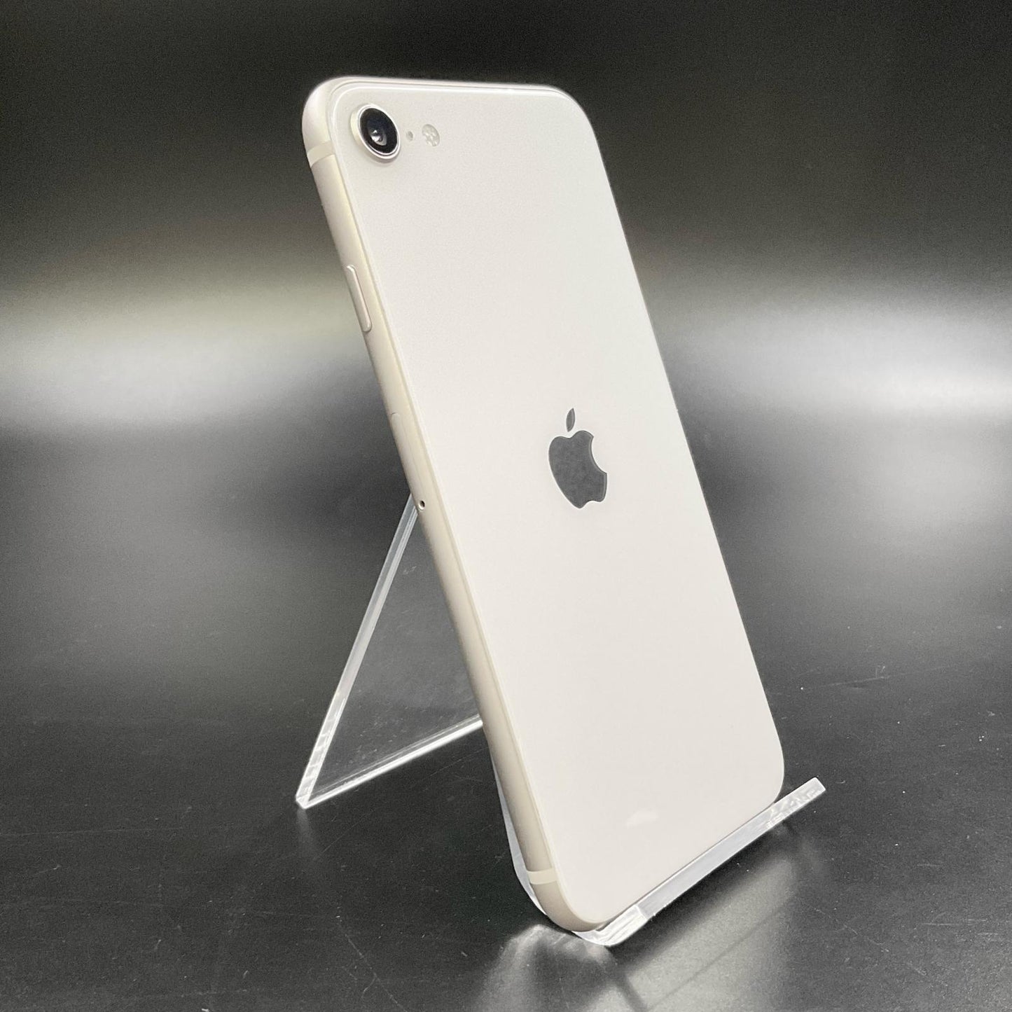 【全額返金保証】【最速発送】Apple iPhone iPhone SE（第3世代） 64GB スターライト Softbank 動作確認済 82%