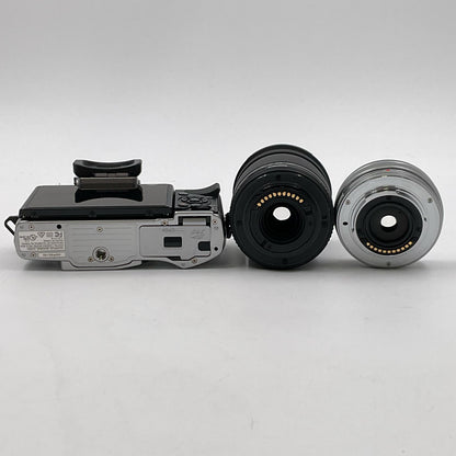 【全額返金保証】【最速発送】OLYMPUS デジタル一眼 OM-D E-M10 14-42mm 40-150mm ダブルズームキット シルバー 動作確認済