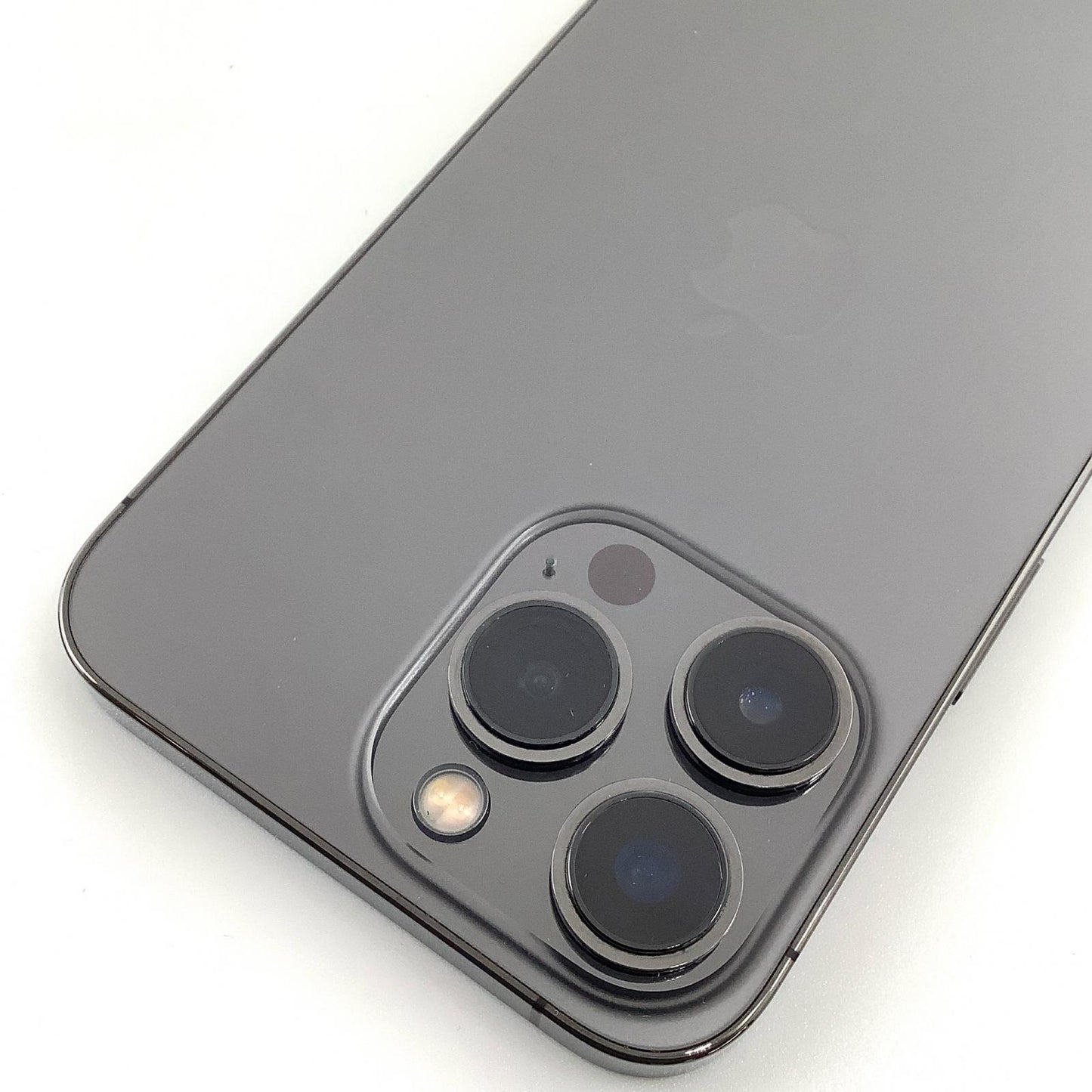 【全額返金保証】【最速発送】Apple iPhone iPhone 13 Pro 256GB グラファイト docomo 白ロム 動作確認済 81%