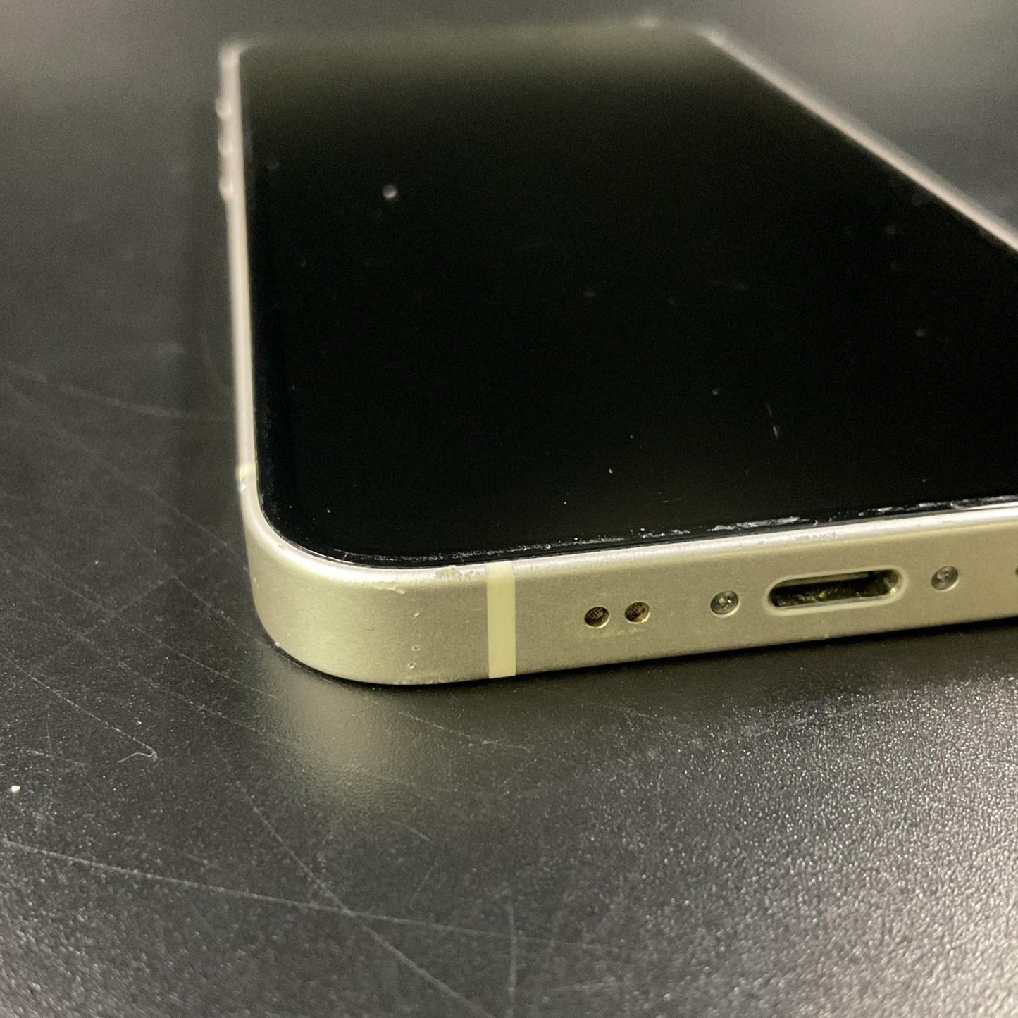 【最速発送】Apple iPhone iPhone 12 mini 64GB ホワイト SIMフリー【難有】 84%