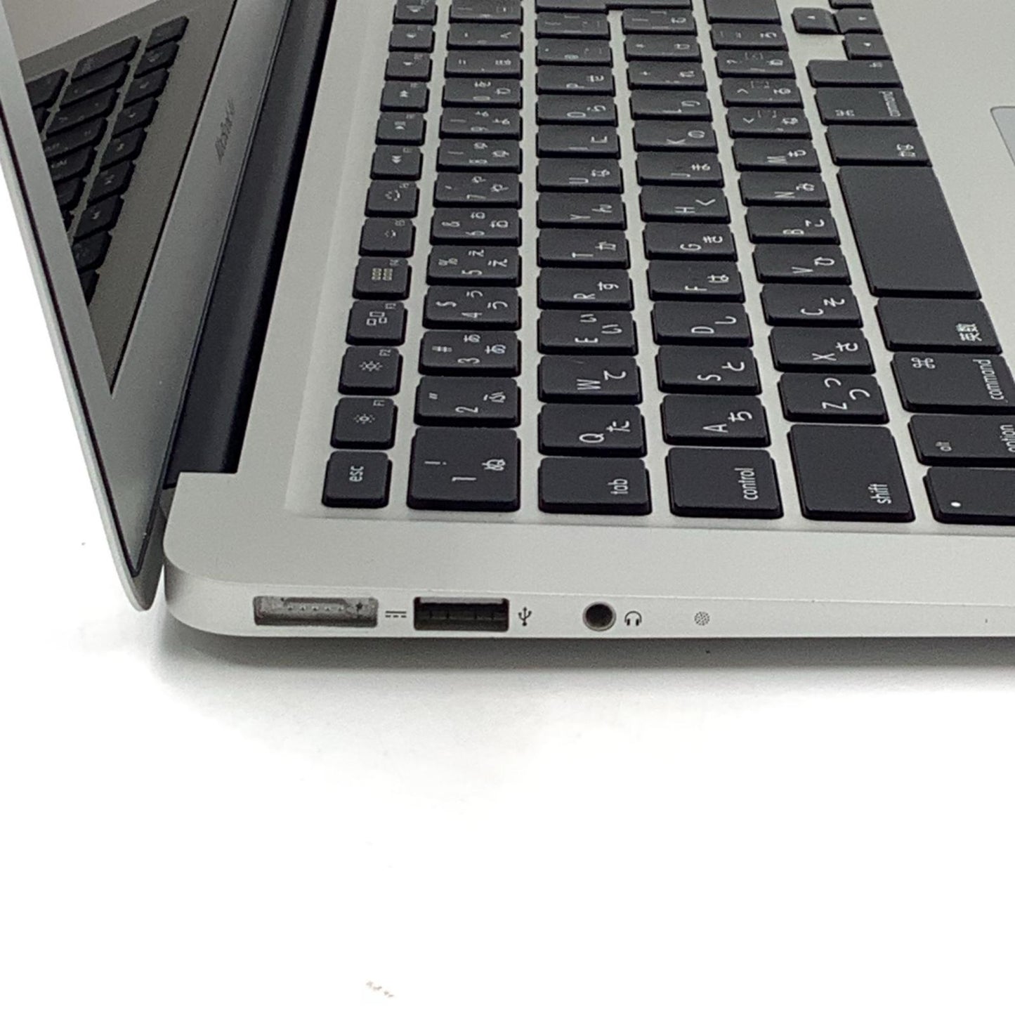【全額返金保証】【最速発送】Apple MacBook Air 13インチ 2012 1.8 GHz Intel Core i5 4GB SSD 128GB シルバー 動作確認済