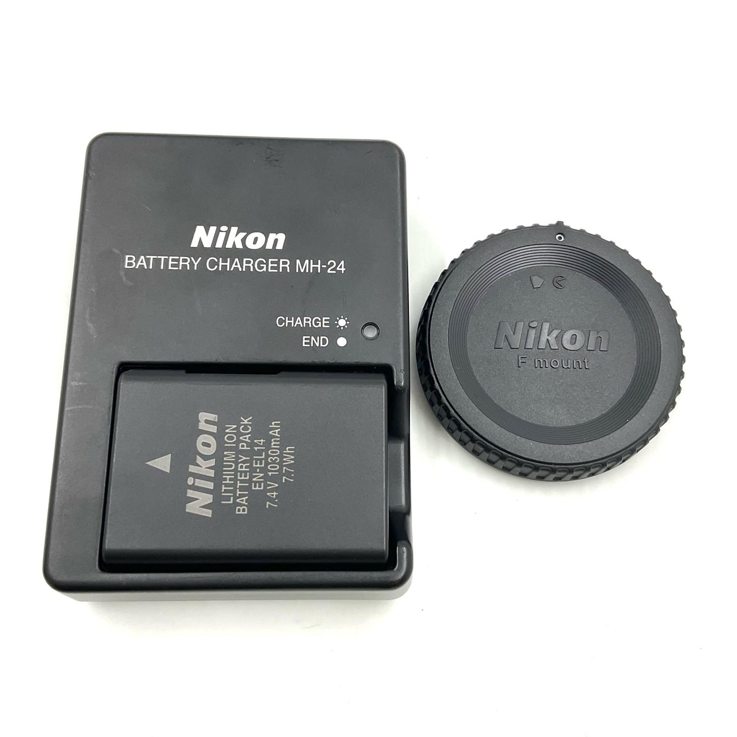 【全額返金保証】【最速発送】Nikon デジタル一眼 D3200 ボディ ブラック 動作確認済