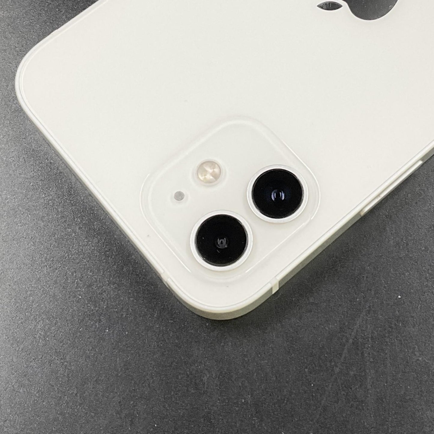 【全額返金保証】【最速発送】Apple iPhone iPhone 12 256GB ホワイト Softbank SIMフリー 動作確認済 80%