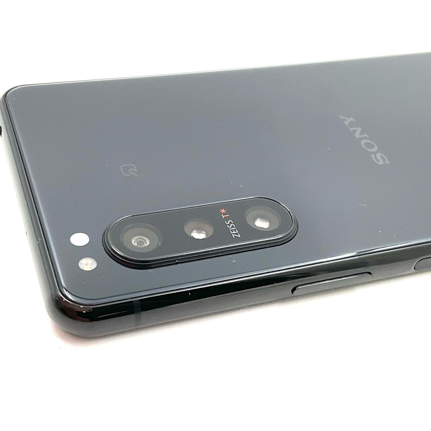 【最速発送】Sony Xperia 5 II 128GB ブラック docomo SO-52A 白ロム【難有】
