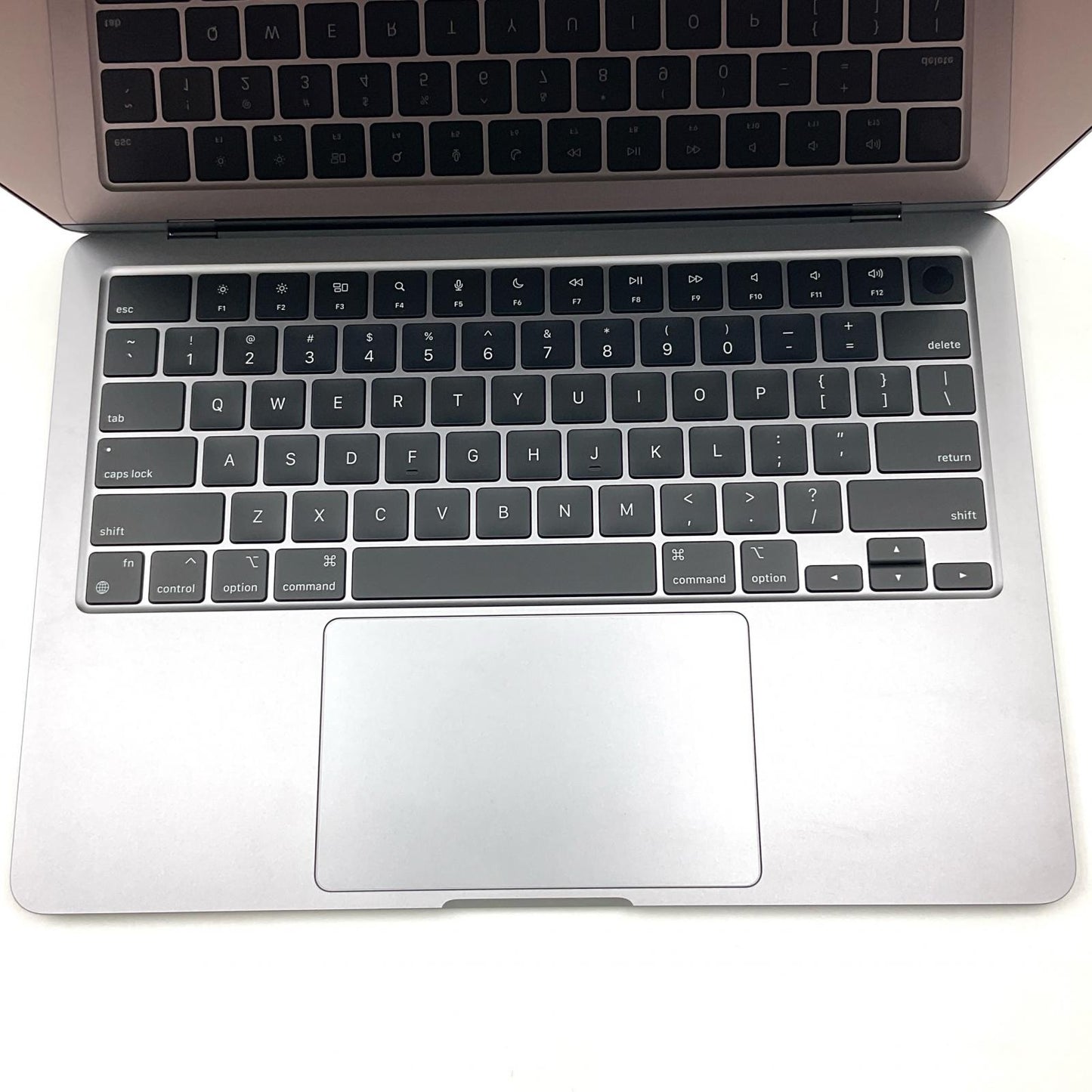 【全額返金保証】【最速発送】Apple MacBook Air 13.6インチ 2022 Apple M2 16GB SSD 1TB スペースグレイ 100% 超美品 動作確認済