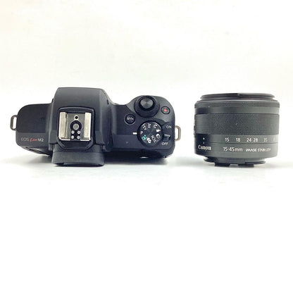 【全額返金保証】【最速発送】Canon デジタル一眼 EOS Kiss M2 EF-M15-45 IS STM レンズキット [ブラック] 美品 動作確認済