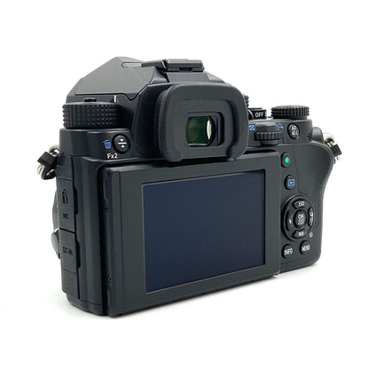 【全額返金保証】【最速発送】PENTAX デジタル一眼 KP ボディ ブラック 美品 動作確認済