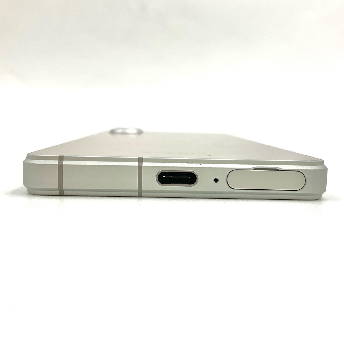 【全額返金保証】【最速発送】Sony Xperia 5 V  256GB プラチナシルバー SIMフリー XQ-DE44 美品 動作確認済