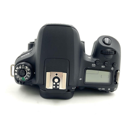 【全額返金保証】【最速発送】Canon デジタル一眼 EOS 9000D ダブルズームキット ブラック 美品 動作確認済