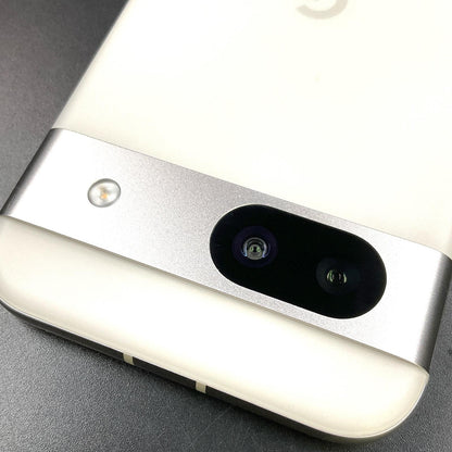 【全額返金保証】【最速発送】Google Pixel 8a 128GB Porcelain docomo SIMフリー 白ロム 動作確認済