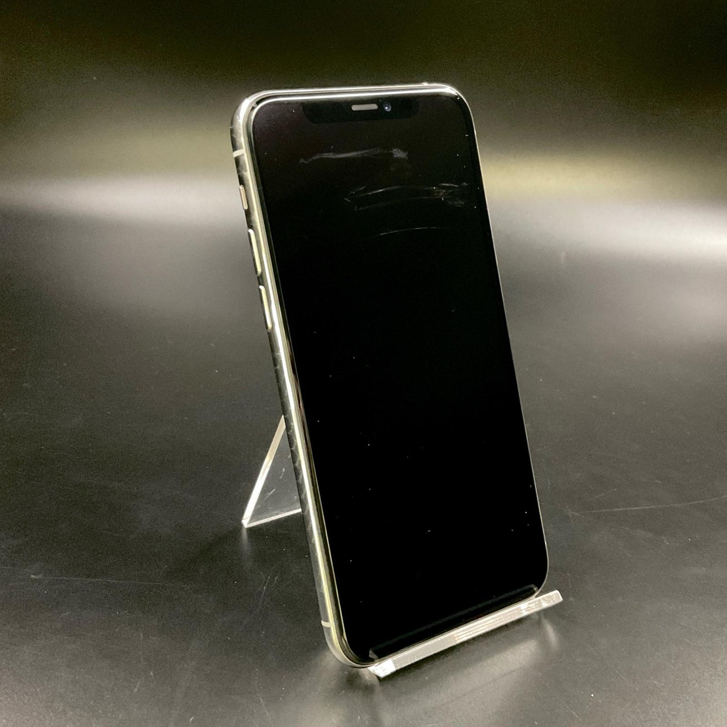 【全額返金保証】【最速発送】Apple iPhone iPhone Pro 11 Pro 64GB シルバー Softbank 白ロム 動作確認済 86%