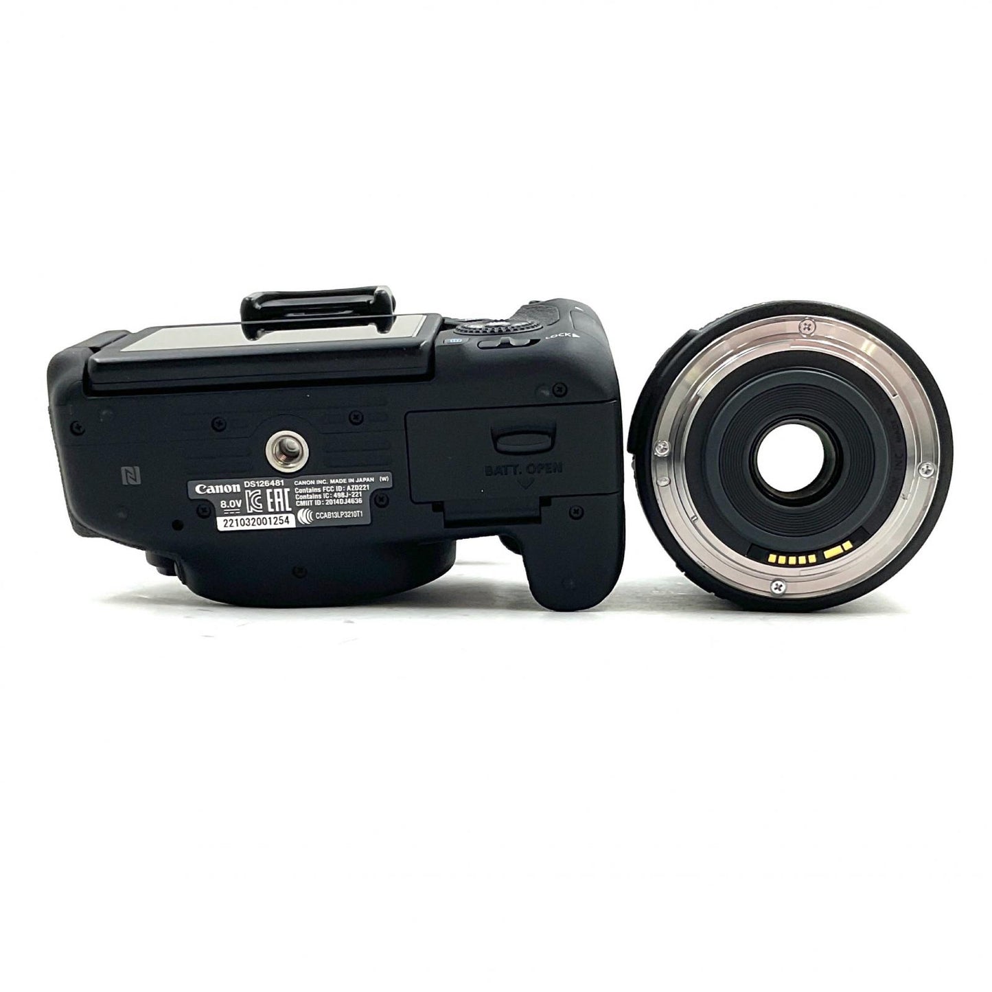 【全額返金保証】【最速発送】Canon デジタル一眼 EOS 8000D EF-S18-135 IS STM レンズキット ブラック 美品 動作確認済