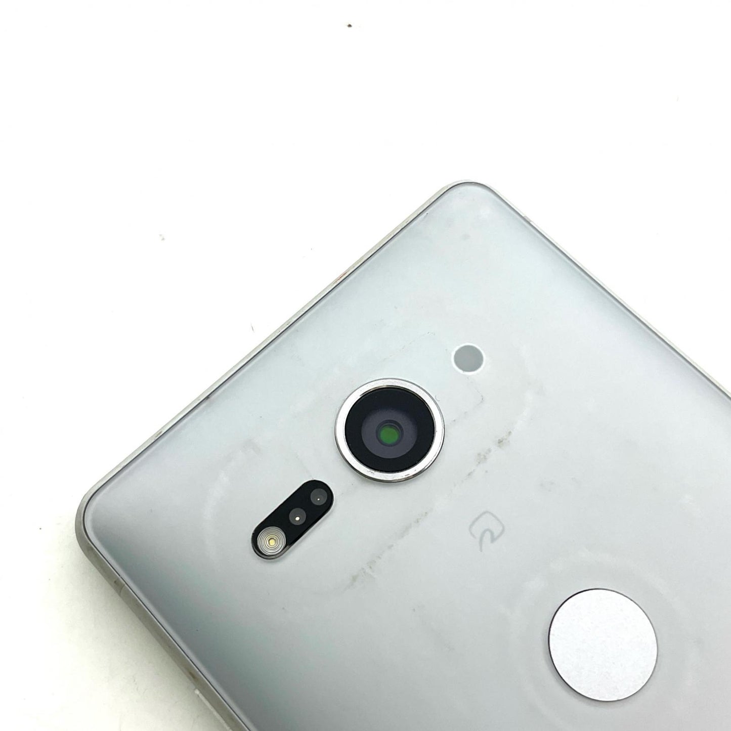 【全額返金保証】【最速発送】Sony Xperia XZ2 64GB モスグリーン docomo SO-05K 動作確認済