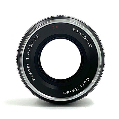 【全額返金保証】【最速発送】Carl Zeiss Planar T* 1.4/50 ZE　Canon用 超美品 動作確認済