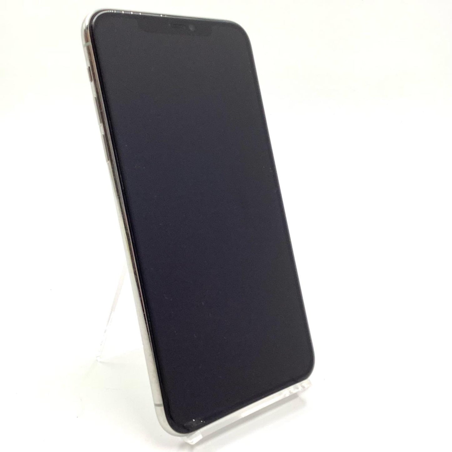 【全額返金保証】【最速発送】Apple iPhone iPhone Pro Max 11 Pro Max 256GB シルバー au 白ロム 動作確認済 82%