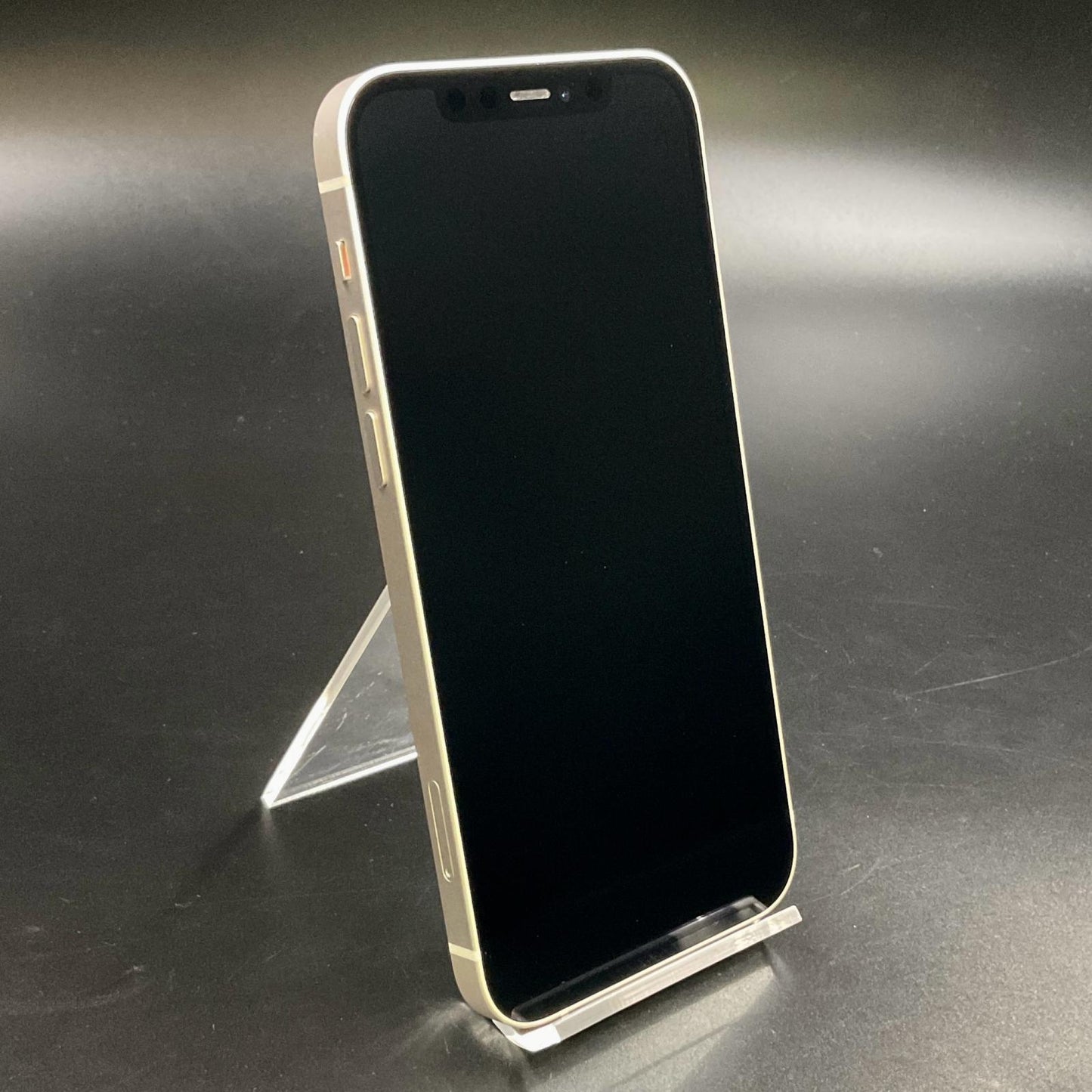 【全額返金保証】【最速発送】Apple iPhone iPhone 12 64GB ホワイト docomo 白ロム 動作確認済 79%
