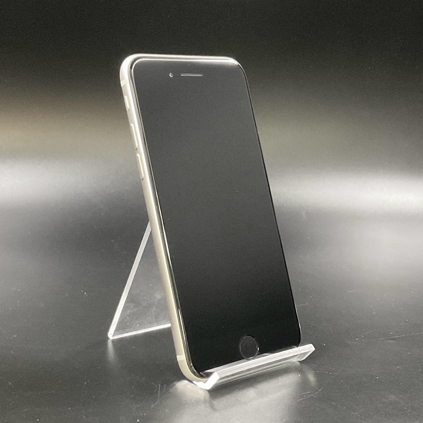 【全額返金保証】【最速発送】Apple iPhone iPhone SE（第3世代） 64GB スターライト docomo SIMフリー 美品 動作確認済 88%