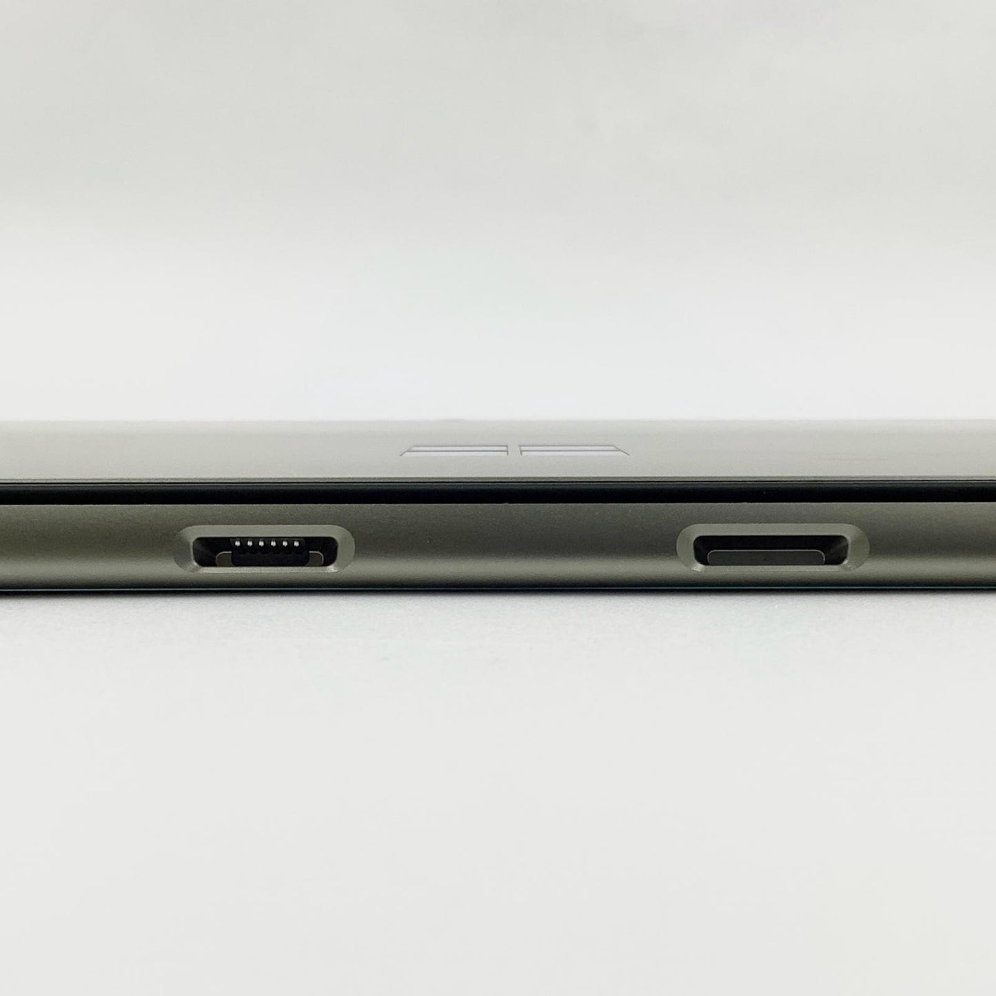 【全額返金保証】【最速発送】Microsoft Surface Pro 9 QEZ-00062 12th Gen Intel Core i5-1235U 8GB SSD 256GB 91% 美品 動作確認済