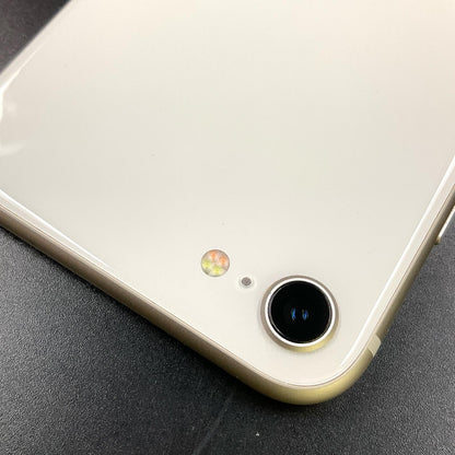【全額返金保証】【最速発送】Apple iPhone iPhone SE（第3世代） 64GB スターライト docomo 白ロム 超美品 動作確認済 97%