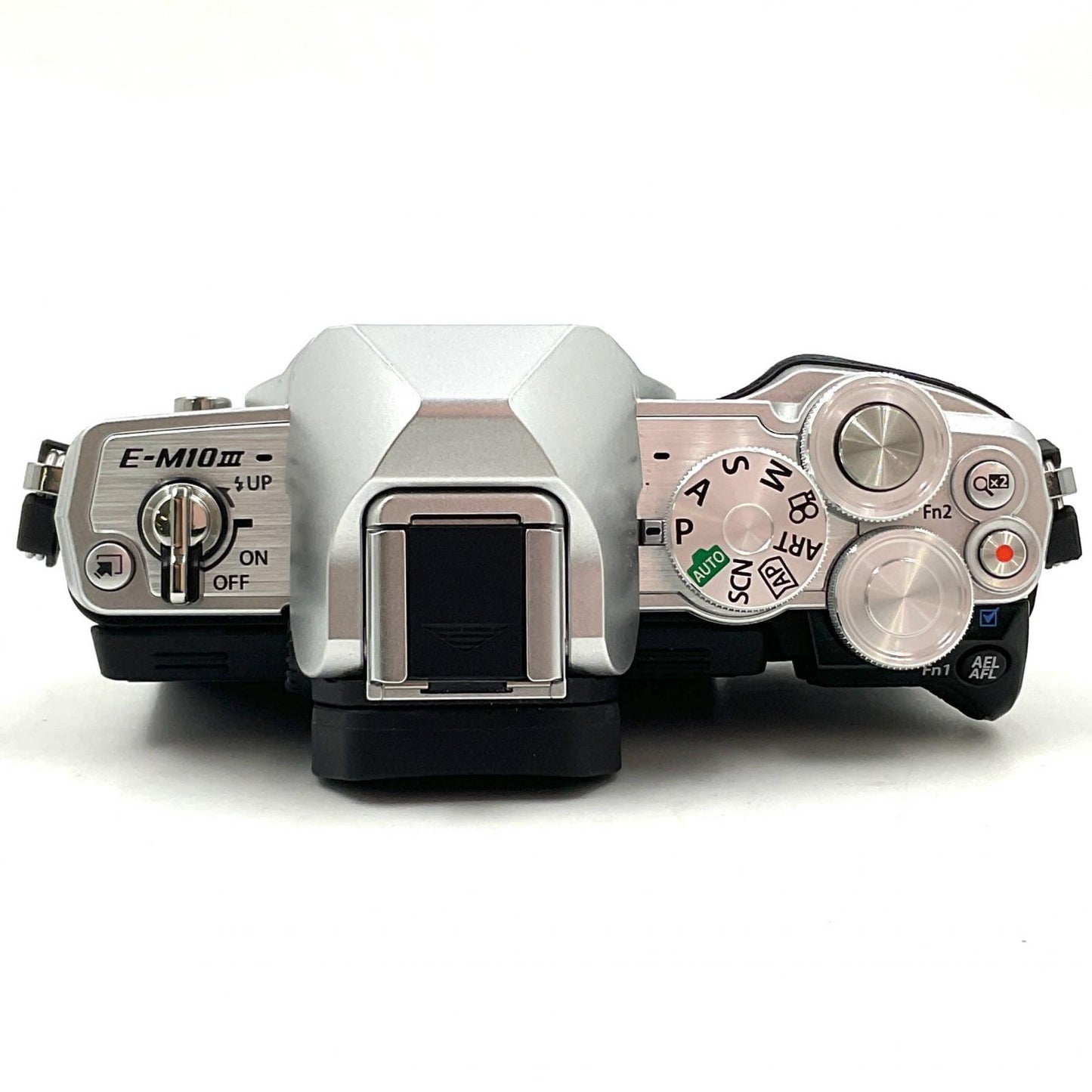 【全額返金保証】【最速発送】OLYMPUS デジタル一眼 OM-D E-M10 Mark III ボディ [シルバー] 美品 動作確認済