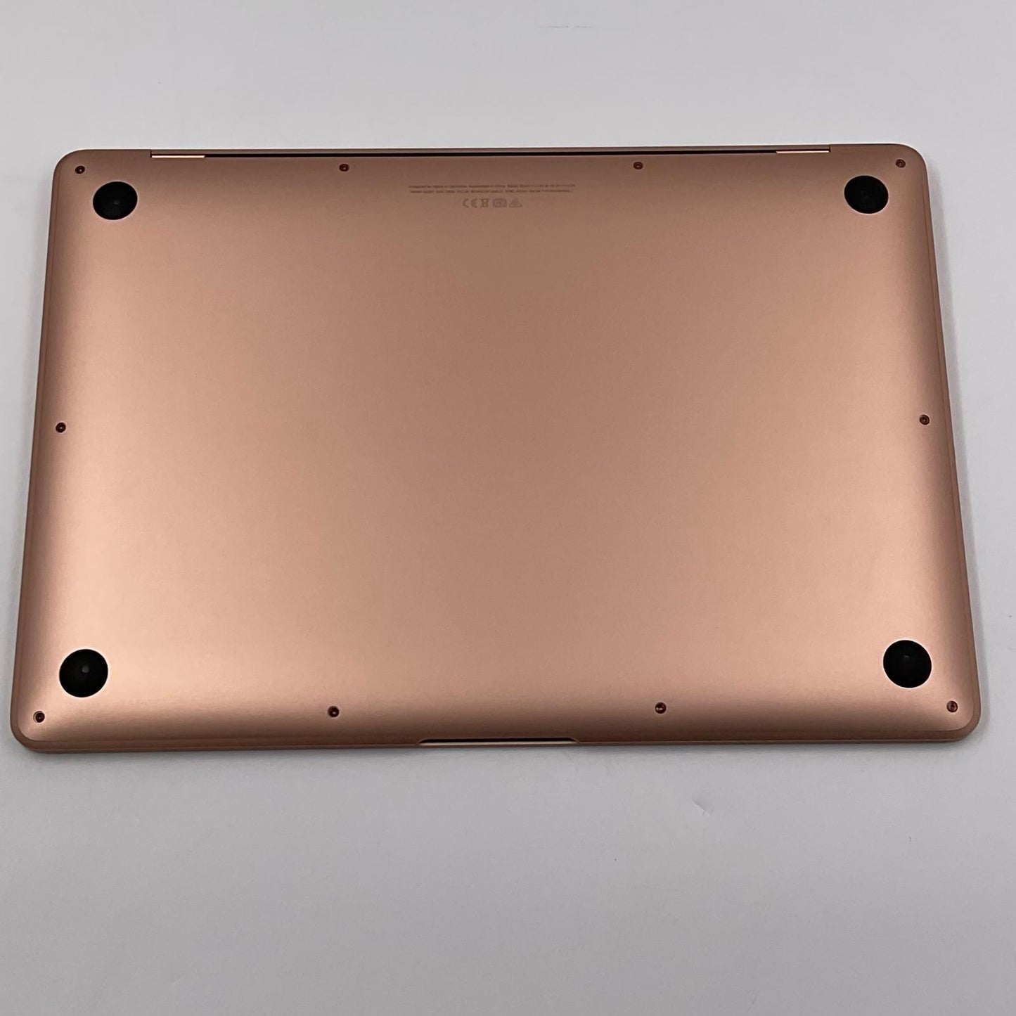 【全額返金保証】【最速発送】Apple MacBook Air 13.3インチ 2020 Apple M1 8GB SSD 256GB ゴールド 96% 美品 動作確認済