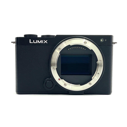【全額返金保証】【最速発送】Panasonic デジタル一眼 LUMIX DC-S9-K ボディ [ジェットブラック] 美品 動作確認済