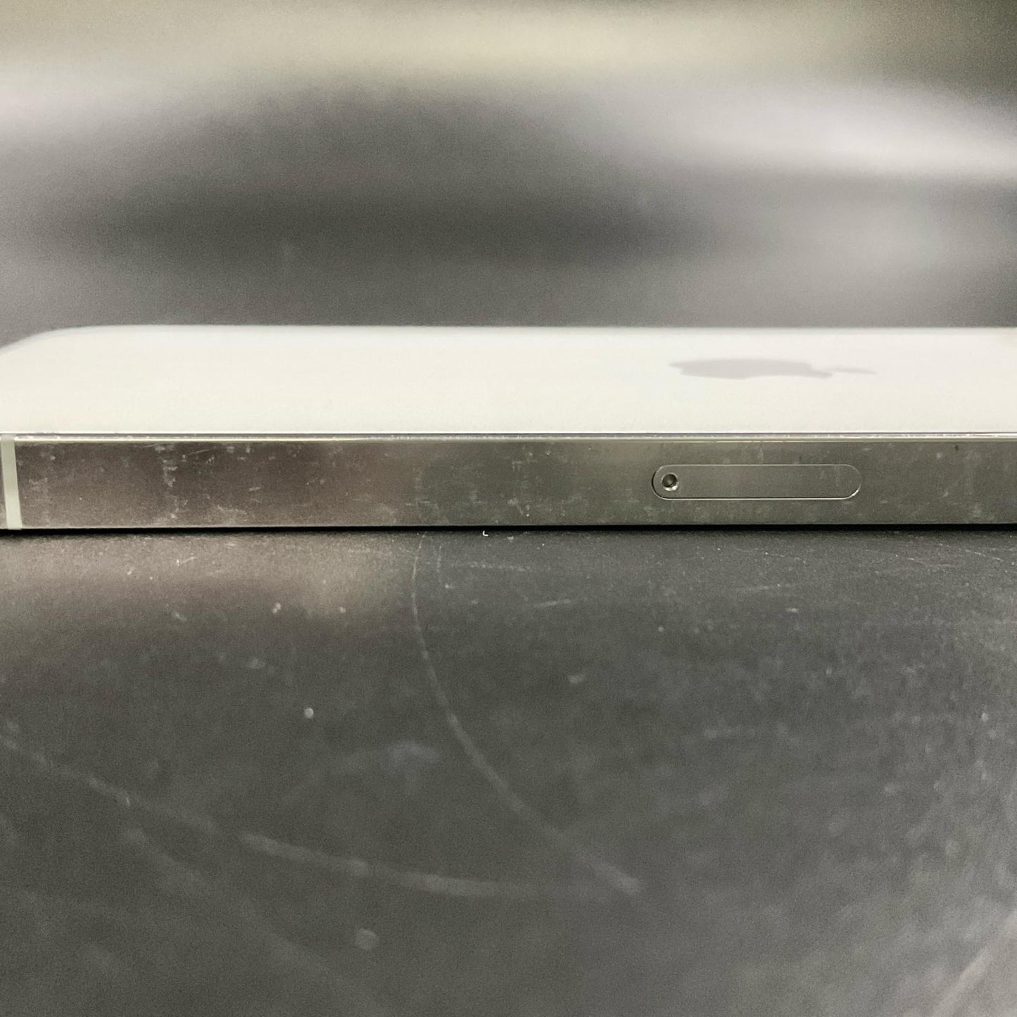 【全額返金保証】【最速発送】Apple iPhone iPhone 12 Pro Max 128GB シルバー au 動作確認済 75%