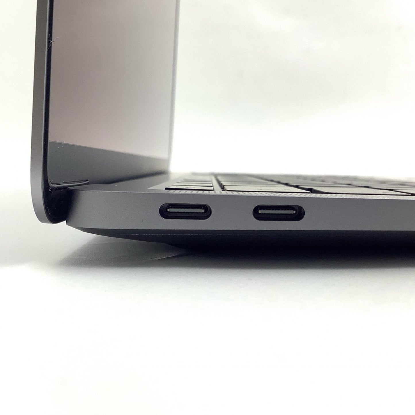 【全額返金保証】【最速発送】Apple MacBook Air 13.3インチ 2020 Apple M1 16GB SSD 512GB シルバー 100% 動作確認済