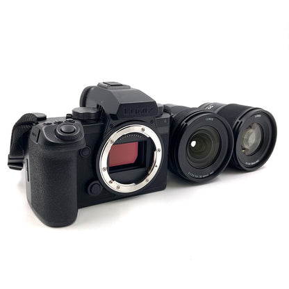 【全額返金保証】【最速発送】Panasonic デジタル一眼 LUMIX DC-S5M2XW ダブルレンズキット ブラック 動作確認済