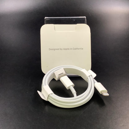 【全額返金保証】【最速発送】Apple iPhone iPhone 13 128GB スターライト docomo 白ロム 美品 動作確認済 95%