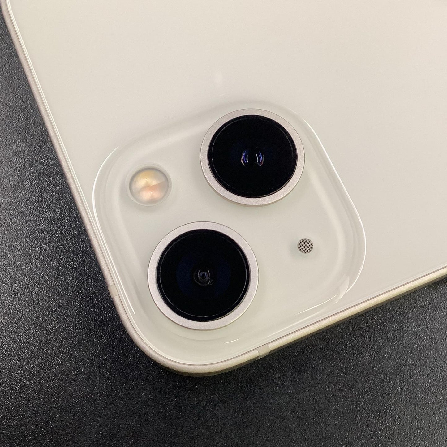 【全額返金保証】【最速発送】Apple iPhone iPhone 13 128GB スターライト docomo 白ロム 美品 動作確認済 88%
