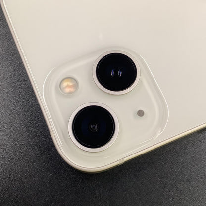【全額返金保証】【最速発送】Apple iPhone iPhone 13 128GB スターライト docomo 白ロム 美品 動作確認済 88%