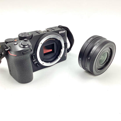 【全額返金保証】【最速発送】Nikon デジタル一眼 Z 30 16-50 VR レンズキット ブラック 超美品 動作確認済