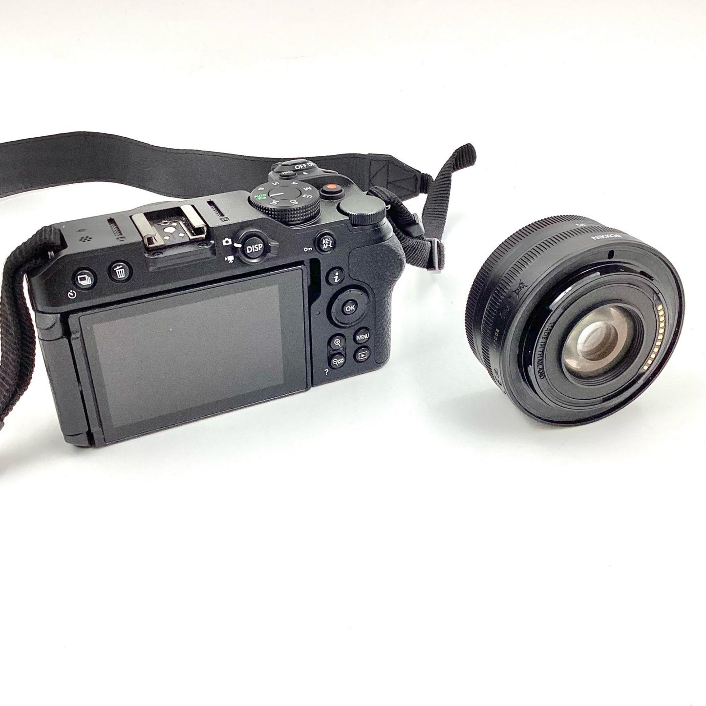 【全額返金保証】【最速発送】Nikon デジタル一眼 Z 30 16-50 VR レンズキット ブラック 超美品 動作確認済