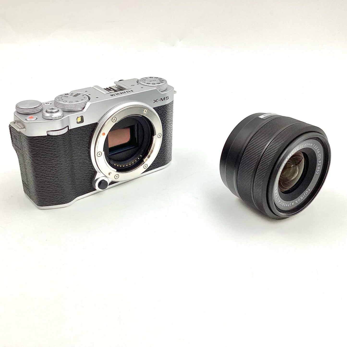 【全額返金保証】【最速発送】FUJIFILM デジタル一眼 X-M5 レンズキット [シルバー] 美品 動作確認済