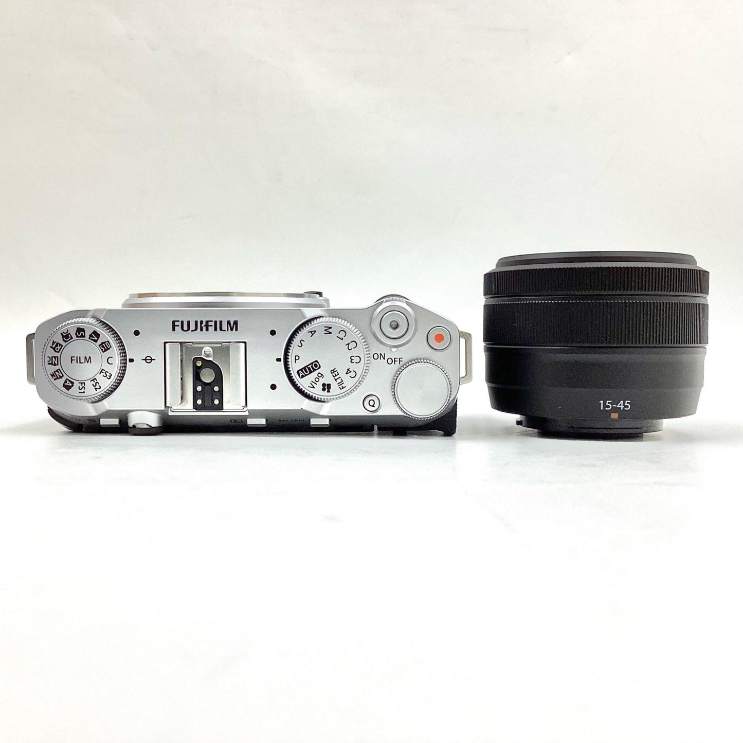 【全額返金保証】【最速発送】FUJIFILM デジタル一眼 X-M5 レンズキット [シルバー] 美品 動作確認済