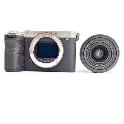 【全額返金保証】【最速発送】Sony デジタル一眼 α7C II ILCE-7CM2L ズームレンズキット シルバー 超美品 動作確認済