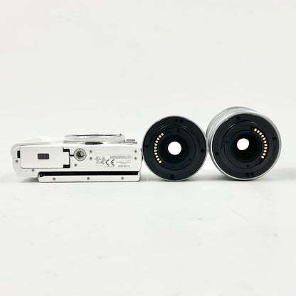 【全額返金保証】【最速発送】OLYMPUS デジタル一眼 PEN Lite E-PL6 ダブルズームキット [ホワイト] 美品 動作確認済