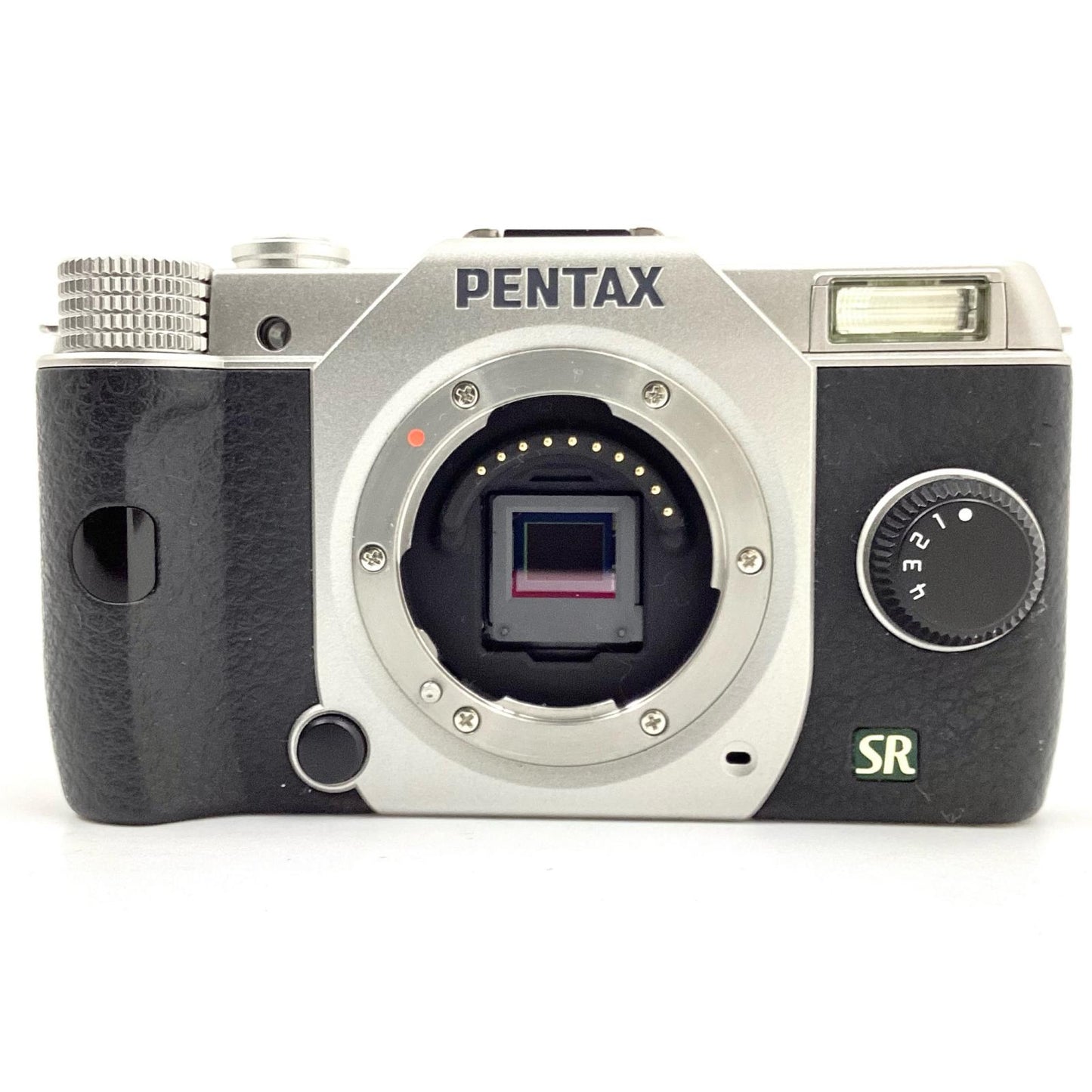 【全額返金保証】【最速発送】PENTAX デジタル一眼 Q7 ボディ [シルバー] シルバー 動作確認済