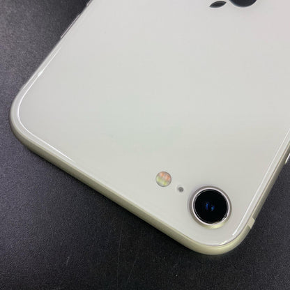 【全額返金保証】【最速発送】Apple iPhone iPhone SE（第3世代） 64GB スターライト Softbank 白ロム 動作確認済 86%