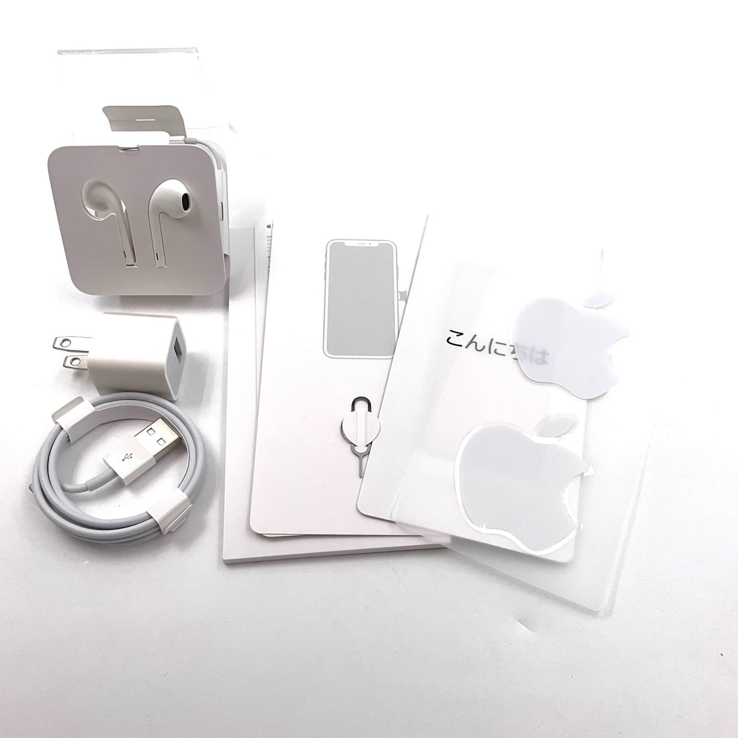【最速発送】Apple iPhone iPhone 12 Pro 256GB シルバー docomo 白ロム【難有】 84%
